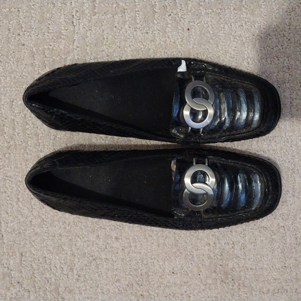 Snakeskin shoes Black and muted silver